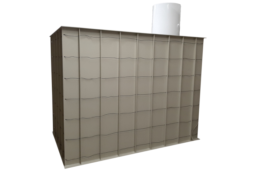 Hranatá nádrž - Výška nádrže: 1 500 mm, Velikost nádrže: 4000x3000 mm