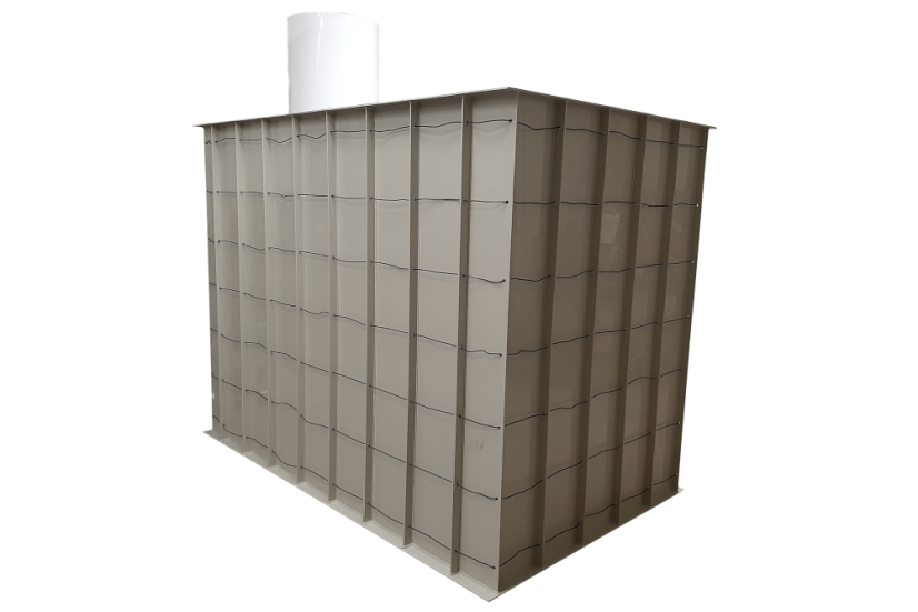 Hranatá nádrž - Výška nádrže: 1 500 mm, Velikost nádrže: 4000x3000 mm